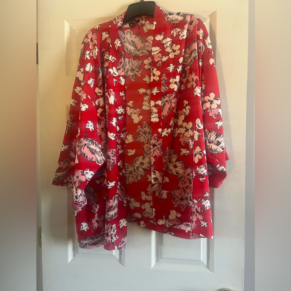 Roz & Ali red floral lightweight kimono size 3X